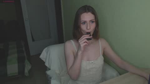 Snapshot of oaklyndobson chatting on 3, 3, 2025 Oaklyn online show from 3, 3, 2025