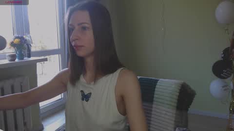 Snapshot of oaklyndobson chatting on 9, 9, 2025 Oaklyn online show from 9, 9, 2025