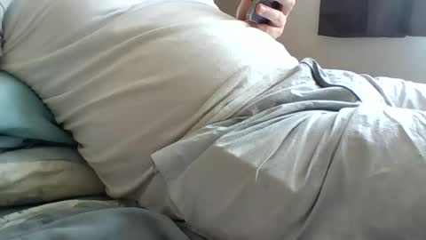Snapshot of obedient9402 chatting on 24, 6, 2026 obedient9402 online show from 24, 6, 2026