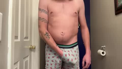 obedientblonde89 online show from 15, 12, 2024