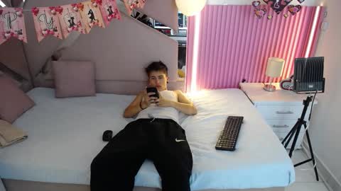 oblivionlove online show from 23, 2, 2026