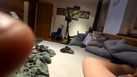 Snapshot of obmirk1 chatting on 25, 5, 2026 obmirk1 online show from 25, 5, 2026