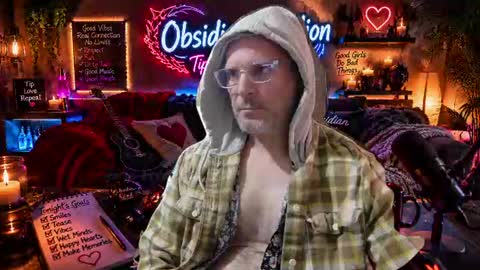 Snapshot of obsidian_stallion chatting on 27, 7, 2026 Obsidian stallion online show from 27, 7, 2026
