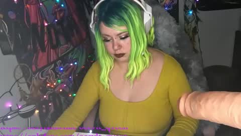 occvlt qveen online show from 21, 1, 2025