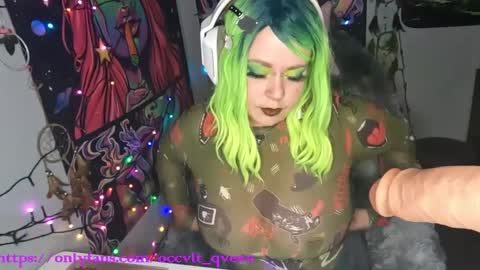 occvlt qveen online show from 5, 2, 2025