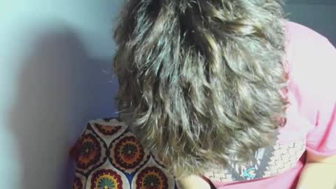 Evie online show from 17, 12, 2025