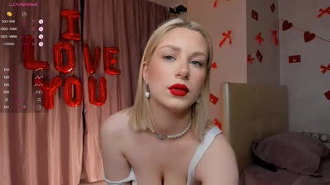 Snapshot of odelyncure chatting on 18, 2, 2025 Lynna online show from 18, 2, 2025