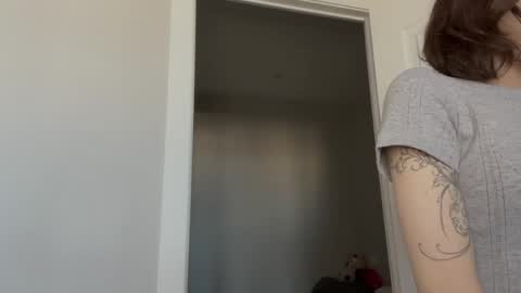 Thea online show from 16, 4, 2026