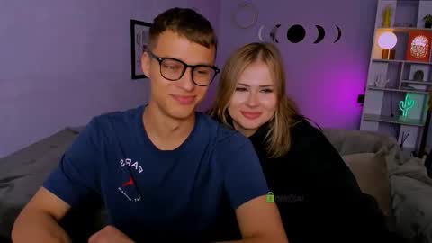 Snapshot of odri_sweet chatting on 11, 10, 2025 odri_sweet online show from 11, 10, 2025
