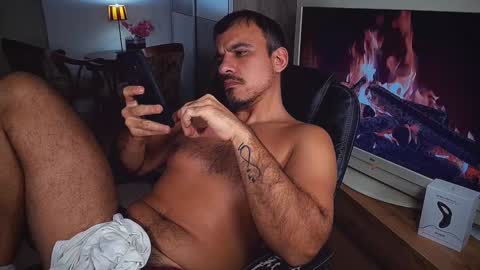 officeman7 online show from 1, 12, 2024