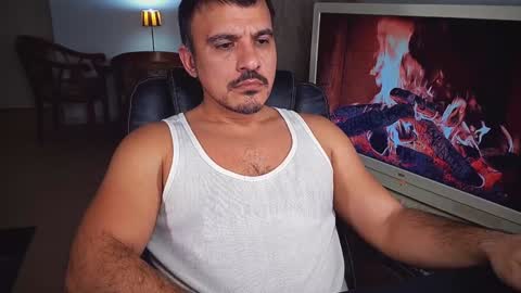 officeman7 online show from 4, 1, 2025