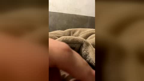 Snapshot of offskinwalker chatting on 9, 6, 2026 offskinwalker online show from 9, 6, 2026