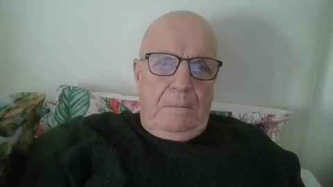 Snapshot of oggi95 chatting on 13, 1, 2025 oggi95 online show from 13, 1, 2025