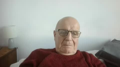 Snapshot of oggi95 chatting on 18, 1, 2025 oggi95 online show from 18, 1, 2025