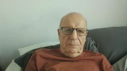 Snapshot of oggi95 chatting on 9, 9, 2025 oggi95 online show from 9, 9, 2025