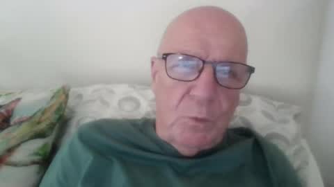 Snapshot of oggi95 chatting on 1, 7, 2026 oggi95 online show from 1, 7, 2026