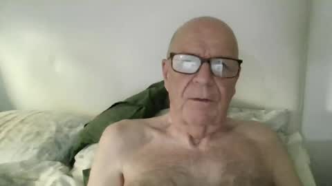 Snapshot of oggi95 chatting on 8, 7, 2026 oggi95 online show from 8, 7, 2026
