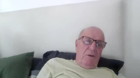 Snapshot of oggi95 chatting on 20, 7, 2026 oggi95 online show from 20, 7, 2026