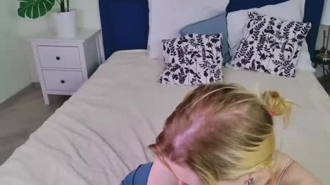 Snapshot of oh__lily chatting on 25, 4, 2026 Lily online show from 25, 4, 2026