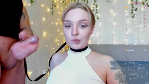 Snapshot of oh_creampie chatting on 10, 4, 2026 Emma Alex online show from 10, 4, 2026
