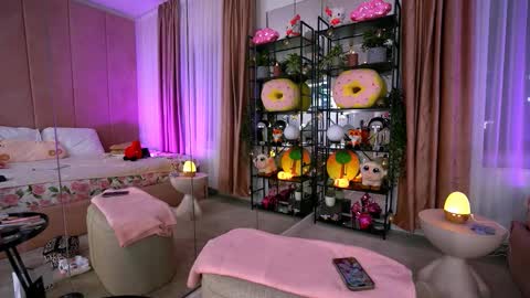 oh_m_god online show from 26, 2, 2026