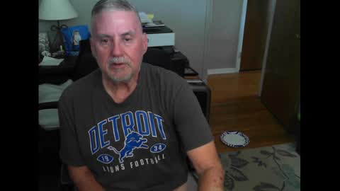 Snapshot of ohfukitsbob chatting on 19, 9, 2025 ohfukitsbob online show from 19, 9, 2025