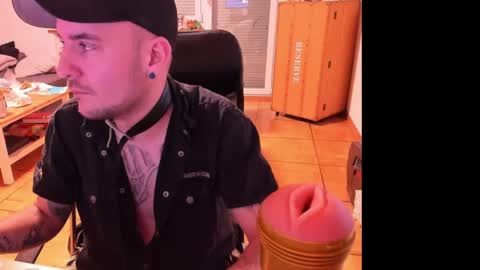 Chris online show from 1, 4, 2026