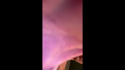 Snapshot of ohja87 chatting on 14, 12, 2025 ohja87 online show from 14, 12, 2025