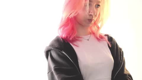 Snapshot of ohpeliadark chatting on 22, 4, 2026 Emi and Ohpi online show from 22, 4, 2026