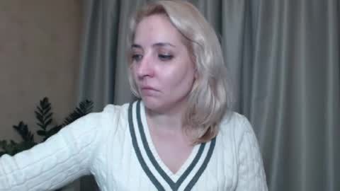 Snapshot of ohsweetmari chatting on 11, 1, 2025 Mari online show from 11, 1, 2025