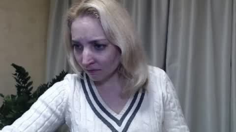 Snapshot of ohsweetmari chatting on 23, 2, 2025 Mari online show from 23, 2, 2025