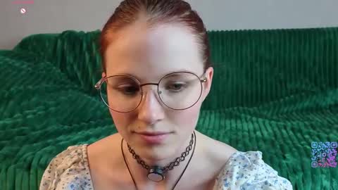 Yumi online show from 12, 4, 2026