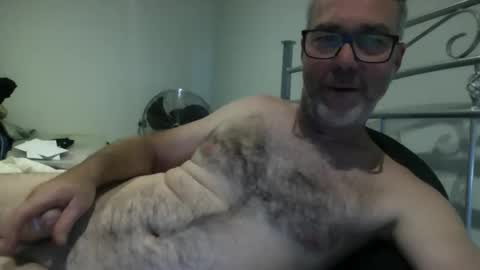 oiledcouple1 online show from 17, 11, 2025