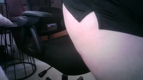 okiehard1 online show from 11, 10, 2025