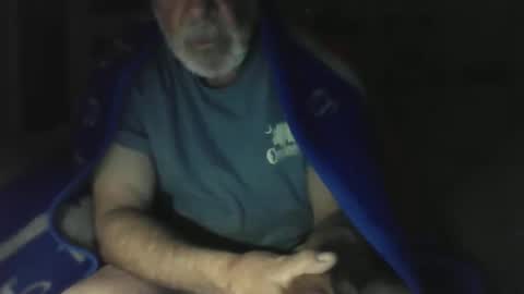 Snapshot of old_bald63 chatting on 5, 4, 2026 old_bald63 online show from 5, 4, 2026