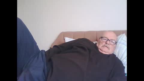 old_fkr online show from 8, 11, 2025