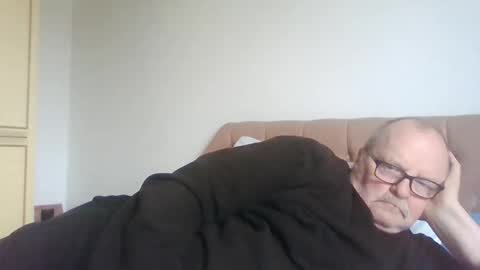 Snapshot of old_fkr chatting on 1, 4, 2026 old_fkr online show from 1, 4, 2026