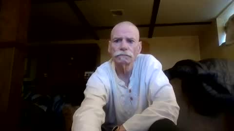 Snapshot of oldancer1959 chatting on 3, 11, 2025 oldancer1959 online show from 3, 11, 2025