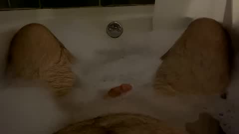 Snapshot of oldbones2 chatting on 6, 1, 2025 oldbones2 online show from 6, 1, 2025