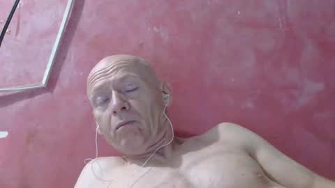 Snapshot of oldbuthorny62 chatting on 2, 5, 2026 oldbuthorny62 online show from 2, 5, 2026