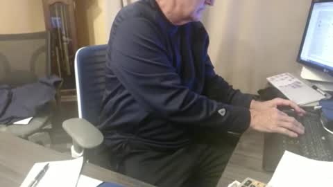 Snapshot of olderandwiser chatting on 24, 3, 2026 Older and Wiser online show from 24, 3, 2026