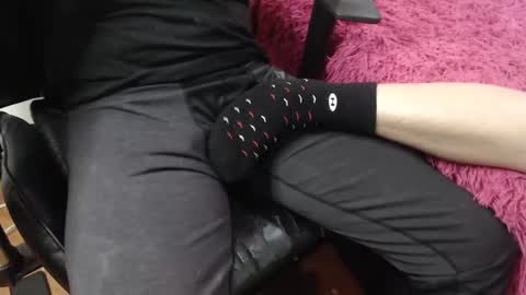 Snapshot of oldmanandgirlishlady chatting on 22, 11, 2025 Kate 22 and Michael 45 online show from 22, 11, 2025