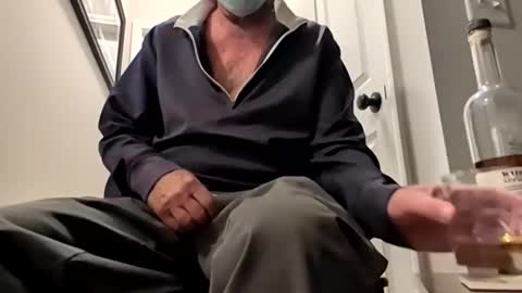 Snapshot of oldsubman chatting on 17, 11, 2025 oldsubman online show from 17, 11, 2025