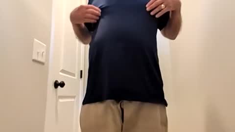 Snapshot of oldsubman chatting on 5, 3, 2026 oldsubman online show from 5, 3, 2026