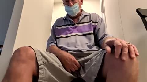 Snapshot of oldsubman chatting on 9, 3, 2026 oldsubman online show from 9, 3, 2026