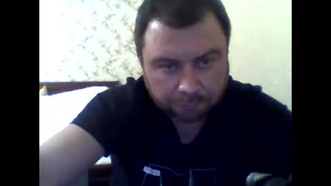 Snapshot of olegvvvvv chatting on 2, 2, 2025 olegvvvvv online show from 2, 2, 2025