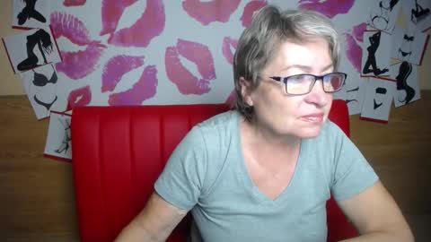 Snapshot of olgaluck chatting on 16, 12, 2025 OlgaLuck online show from 16, 12, 2025