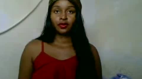 Snapshot of olinah610 chatting on 27, 6, 2026 olinah610 online show from 27, 6, 2026