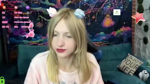 Snapshot of olisa_fox chatting on 14, 9, 2025 Olisa fox online show from 14, 9, 2025