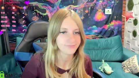 Snapshot of olisa_fox chatting on 28, 9, 2025 Olisa fox online show from 28, 9, 2025